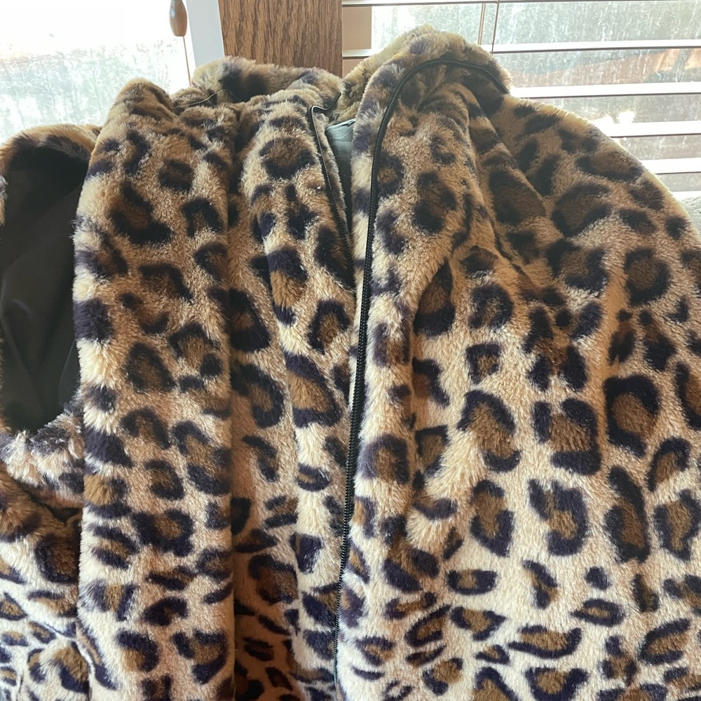 Leopard Vest